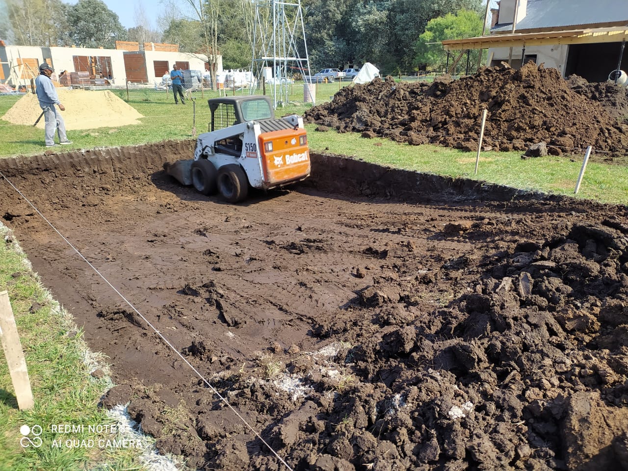 Excavación de Piletas